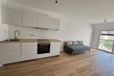Neu Moderne Erstbezug Apartment im gute Lage