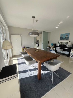 Stilvolle 3-Raum-Wohnung mit gehobener Innenausstattung mit EBK in Frankfurt am Main
