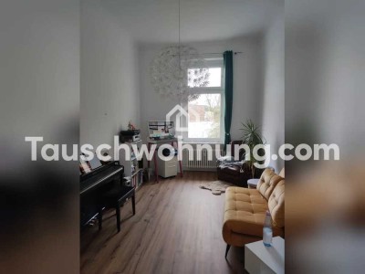 Tauschwohnung: BIETE schöne 2 Zimmer Altbauwohnung und suche 3 Zimmer