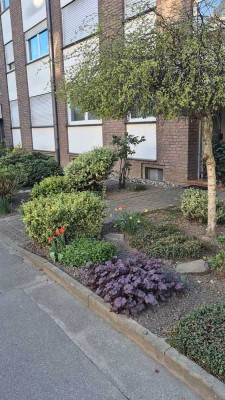 Schöne Wohnung im Erdgeschoss - 80 m² - 3 Zi.