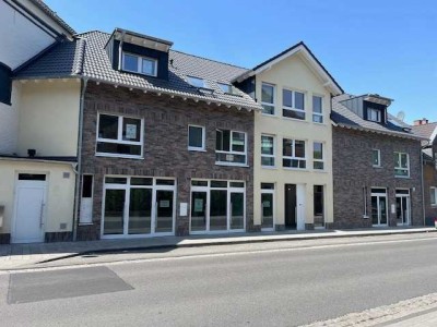 Erstbezug: 2 Zimmer Dachgeschoß im Herzen Brauweilers