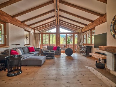 Zwischen Bergpanorama und Bachlauf – Luxuriöses Chalet in Tirol