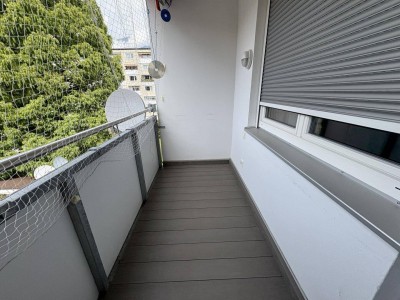 Top-Chance in Pradl ! Leistbare 4-Zimmer-Wohlfühlwohnung mit Sonnenloggia &amp; hochwertiger Ausstattung