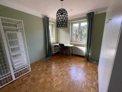 Schöne 1 Zimmer Einliegerwohnung möbliert in 92318 Neumarkt