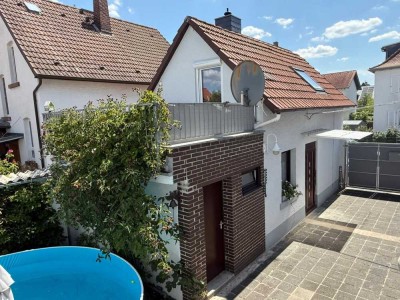 Tiny Haus auf kleiner Hofreite (WG ähnlich) an tierliebe, freundliche Studentin/Einzelperson
