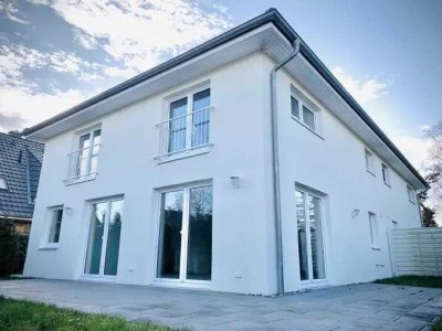 Doppelhaushälfte mit hohem Standard in Top Lage