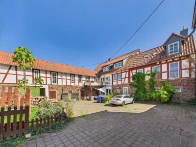Seltene Gelegenheit: WEG-Paket in Hammersbach-OT mit Einfamilienhaus und zwei Wohnungen