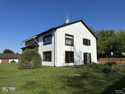 Viel Platz für die Familie, Mehrgenerationen oder Kapitalanlage! Ein Haus mit vielen Möglichkeiten!