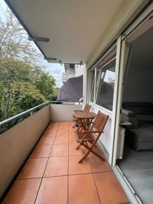 komplett renovierte 2 Zimmer Wohnung mit Balkon