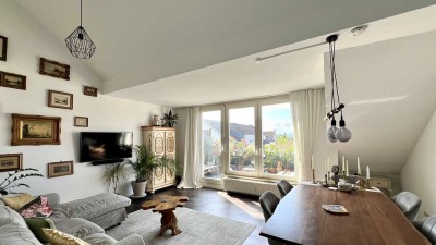 Exklusive Penthouse-Wohnung mit Dachterrasse und Achalm-Blick + 2 Stellplätze
