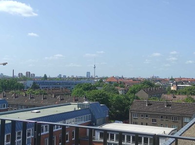 Exklusives Penthouse mit Weitblick, Klimatisiert und mit Dachterrasse - Stellplatz mit Wallbox mögl.