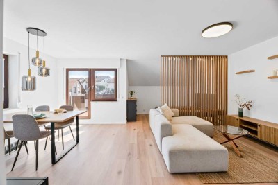 Einziehen & Wohlfühlen: Möblierte Dachgeschosswohnung mit Balkon