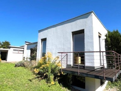 Charmanter Bungalow in Bestlage mit Blick in die Alpen!