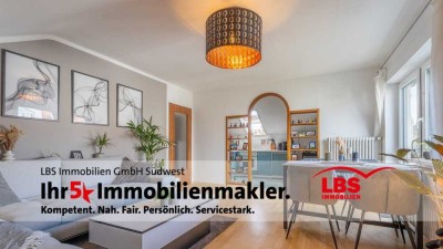 Gemütliche 2-Zimmer Dachgeschosswohnung mit Balkon und PKW-Außenstellplatz in Langenargen