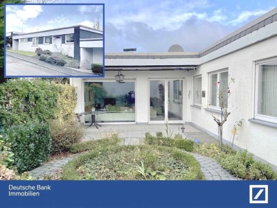 ... mit durchdachtem, familientauglichem Grundriss + Einliegerappartement !!
