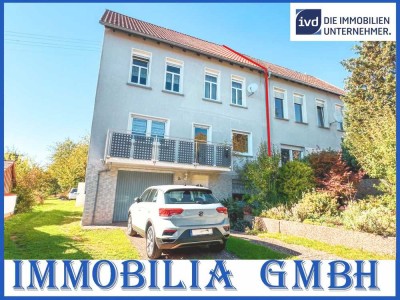 GRÜNOASE - Doppelhaushälfte mit Garage/Balkone und großem Garten in Zweibrücken-Mörsbach