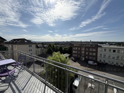 Helle 3-Zimmer-Wohnung in zentraler Lage mit Balkon