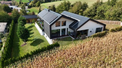 Architekten Villa I Kirchstetten I 365 m² - 6 Zimmer I Infinity Pool I Sauna I Whirlpool I Garten &amp; Terrassen I Garage