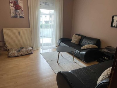 ++ Sofort bezugsfrei ! ++ Großzügige 4-Zimmer Wohnung in LAER ++