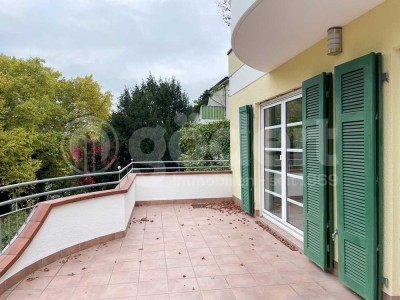 Mainblick garantiert-herrliche Etagenwohnung mit Balkon