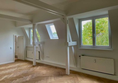 97 qm DG-Wohnung im Generalsviertel – Nähe Isemarkt!