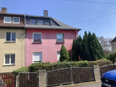 Doppelhaushälfte in Lichtenstein in Sachsen