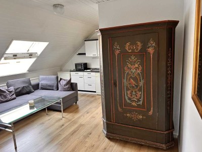 Gemütliche 2 Zi-DG-Wohnung, möbliert