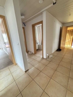 Helle 3-Zimmer Wohnung mit Einbauküche