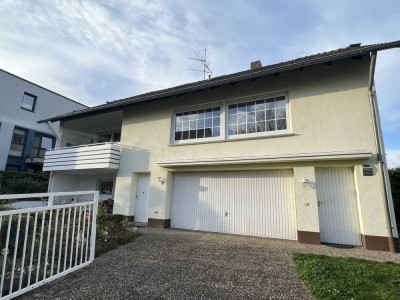 Wow! Helle, schöne und großzügige 3 Zimmer-Wohnung mit Balkon und Garten in top Lage zu den Natur...