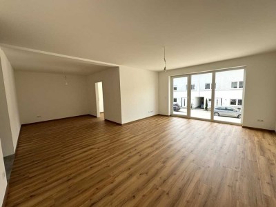 Hohe Wohnqualität auf energetischem Topniveau (A+)!  6,5-Zi.-Maisonette-Wohnung mit Balkon