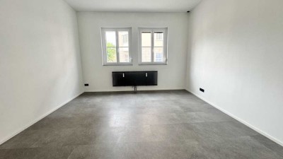 Loftstyle in Gostenhof ! WG-taugliche 4-Zi-Whg., 117m², mit moderner Einbauküche, im EG