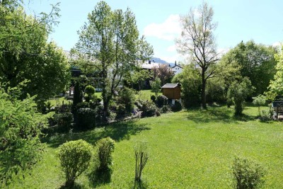 Bezugsfrei: Sonnige 2-Zimmer-Wohnung mit Blick ins Grüne