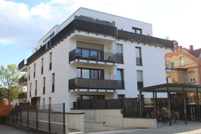*JLL* -  Moderne Neubau-Wohnung mit TG-Stellplatz & Kellerraum
