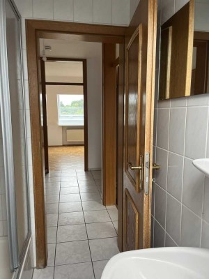 Schöne 2-Zimmer-DG-Wohnung mit gehobener Innenausstattung in Bürgstadt