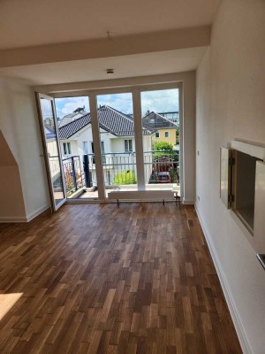 Gelegenheit! Schöne,moderne Neubau-Wohnung am Britzer Garten (inkl. Kfz-Stellplatz) *provisionsfrei*