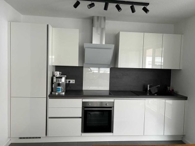 Exklusive, neuwertige 3-Raum-Wohnung mit gehobener Innenausstattung mit EBK in Bietigheim Bissingen