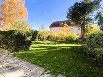 Seltene Gelegenheit: EG-Wohnung mit großem Privatgarten in Neufahrn