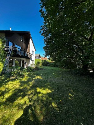 Exklusive 4,5-Zimmerwohnung in Traumlage mit großem Garten in Grafing bei München