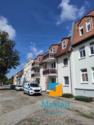 2-Zimmer-Wohnung - Knieper Vorstadt,
PKW-Stellplatz und Balkon