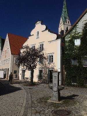 Schöne Altstadtwohnung in ruhiger, aber zentraler Lage