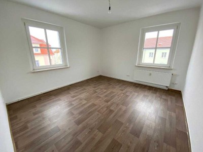 Erstbezug nach Sanierung! 2-Raumwohnung ab Dezember zu vermieten!
