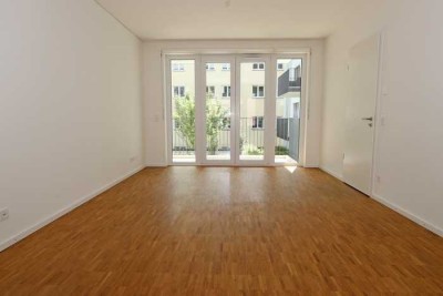 Schöne 3-Zimmer-Wohnung mit Terrasse + Loggia, ca.81,82 m²