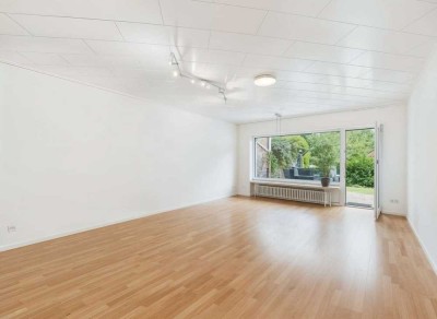 Traumhaftes Wohnen im Grünen: Erdgeschoss-Wohnung mit großem Garten in ruhiger Lage!