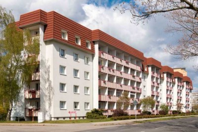 Mit Einbauküche: bezugsfertige 3-Raum-Wohnung