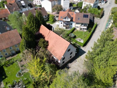 Ehemalige Gaststätte von 1800 – stark sanierungsbedürftiges Objekt mit historischem Charme