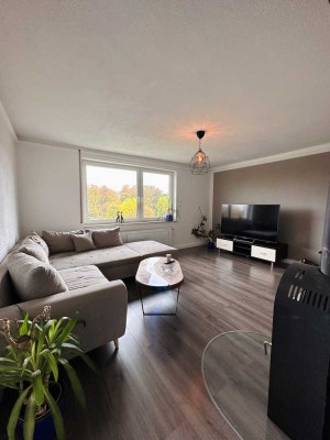 Modernisierte 3-Zi Wohnung, provisionsfrei, neue Zentralheizung