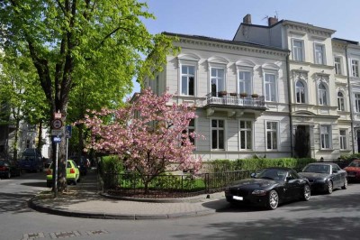 Topmöblierte 'Bel Etage' in bester Lage der Bonner Südstadt