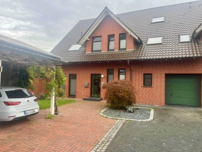 Gepflegte und großzügige DHH in Hille zu vermieten