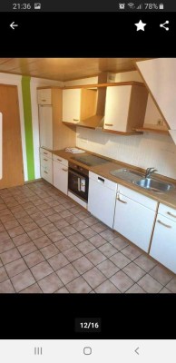 Helle 3,5-Zimmer Dachgeschosswohnung mit Balkon in Schafstedt