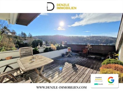 Schicke Wohnung mit sonniger Südterrasse, Panoramaausblick & 2 TG-Stellplätzen – Echte Rarität